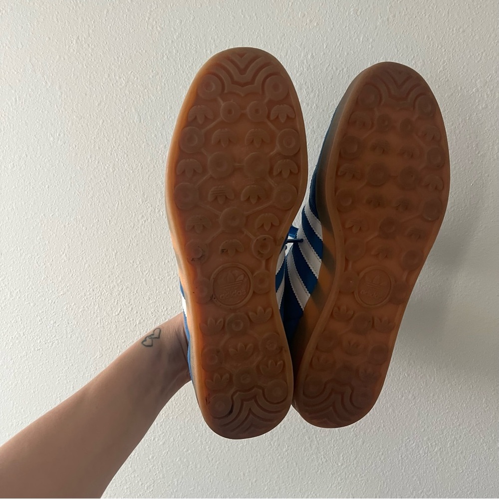 ADIDAS | Men’s Blue Indoor Gazelle Sneakers | 11 - Picture 4 of 7